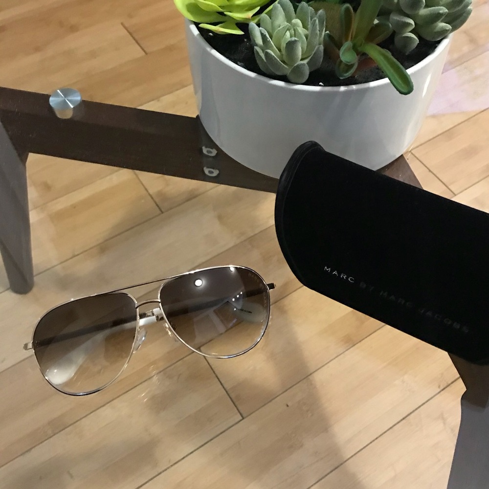 Marc by Marc Jacobs aviators